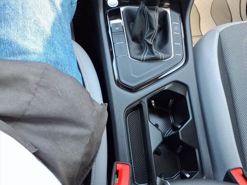 Used 2023 Volkswagen Taos S image 13