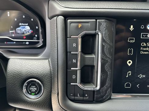 Used 2023 GMC Yukon XL Denali w/ Max Trailering Package RWD image 28