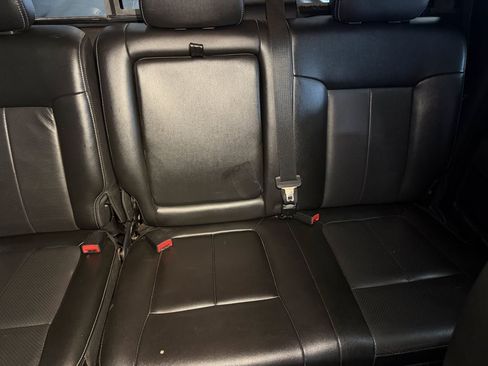 Used 2015 Ford F250 Lariat w/ Lariat Ultimate Package AWD/4WD image 35