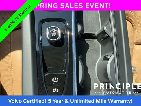 Certified 2024 Volvo XC60 B5 Ultimate w/ Protection Package Premier image 21