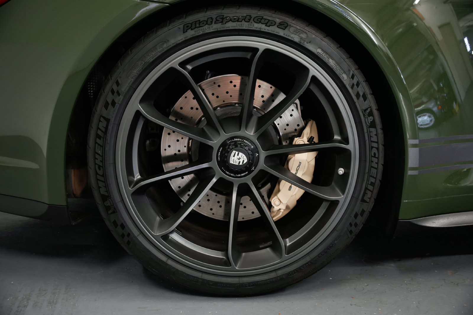 Used 2019 Porsche 911 GT3 RWD image 48