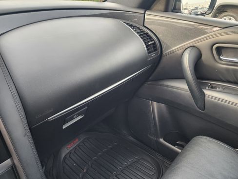 Used 2022 Nissan Armada SL w/ Midnight Edition Package image 39