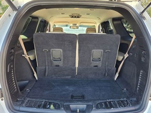 Used 2014 Dodge Durango Limited w/ Nav & Power Liftgate Group image 13