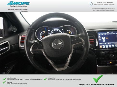 Used 2019 Jeep Grand Cherokee Altitude AWD/4WD image 16
