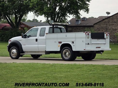 Used 2007 Ford F550 4x4 Super Cab Super Duty image 10