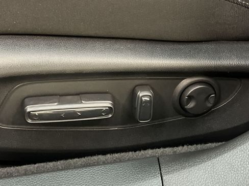 Certified 2025 Honda Accord SE image 18