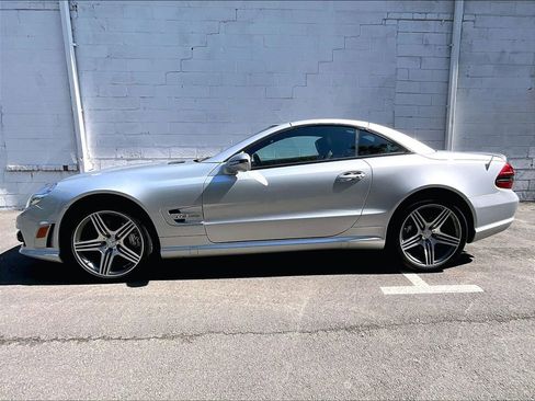 Used 2009 Mercedes-Benz SL 63 AMG image 2