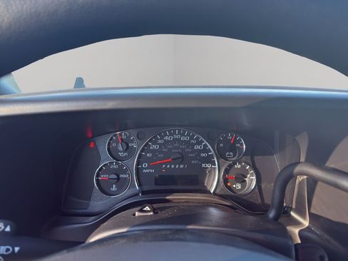 New 2025 Chevrolet Express 2500 Extended w/ Driver Convenience Package image 11