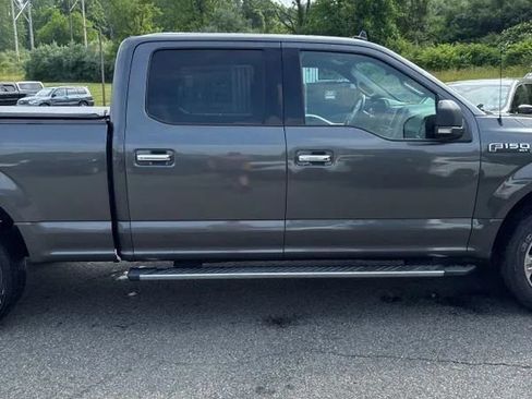 Used 2019 Ford F150 XLT w/ Equipment Group 302A Luxury AWD/4WD image 14