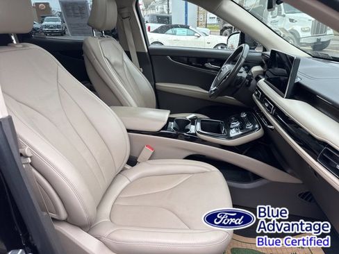 Used 2022 Lincoln Nautilus Reserve w/ Luxury Package image 29