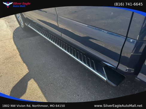 Used 2018 Ford F150 XLT w/ Equipment Group 302A Luxury AWD/4WD image 17