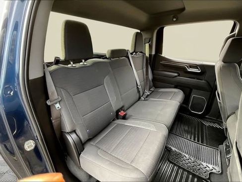 Used 2023 Chevrolet Silverado 1500 LT image 16