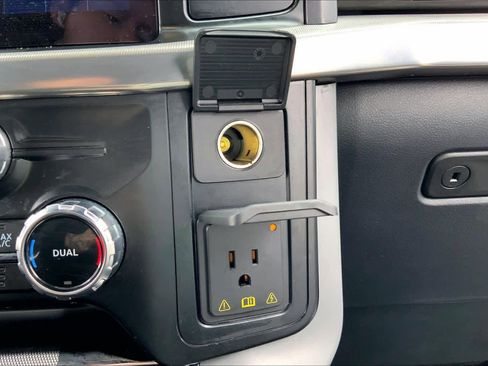 Certified 2024 Ford F150 Lariat w/ Equipment Group 502A High image 33