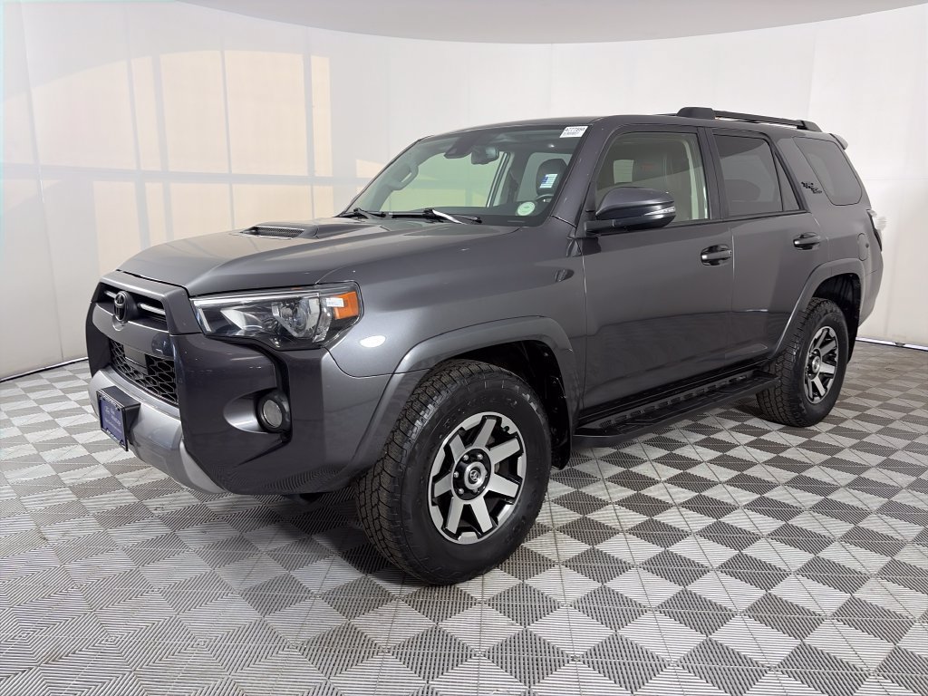 Used 2020 Toyota 4Runner TRD Off-Road Premium w/ Moonroof Package AWD/4WD image 3