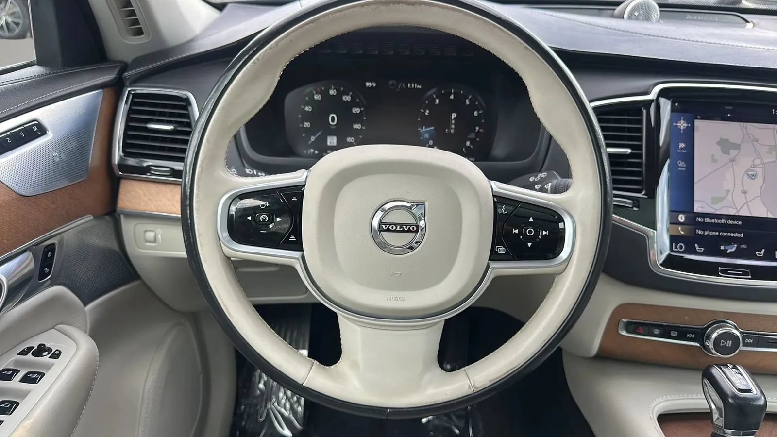 Used 2017 Volvo XC90 T6 Inscription w/ Vision Package AWD/4WD image 17