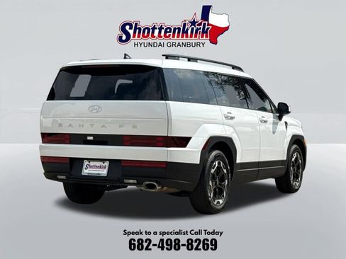 Certified 2026 Hyundai Santa Fe SEL FWD image 6