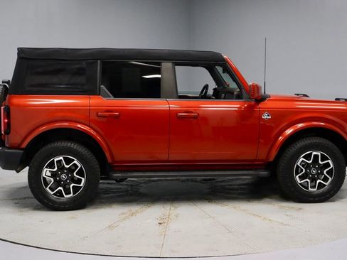 Certified 2023 Ford Bronco Outer Banks AWD/4WD image 5