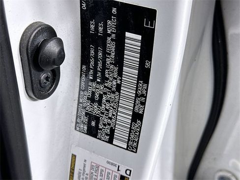 Used 2018 Toyota 4Runner SR5 image 34