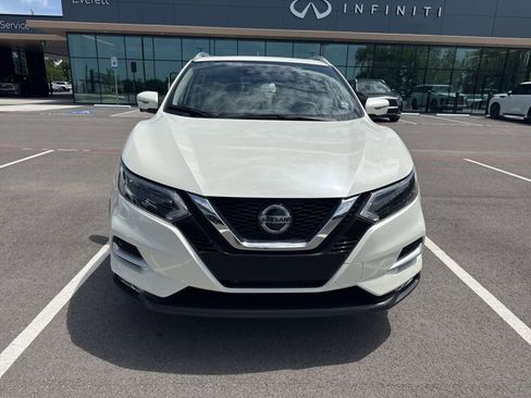 Used 2022 Nissan Rogue Sport SL w/ Premium Package FWD image 7