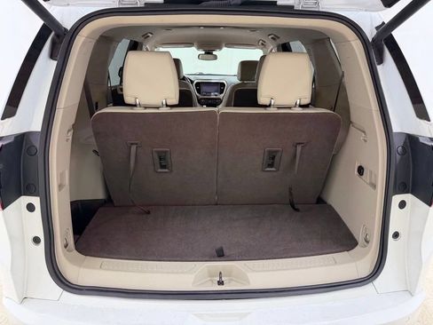 Used 2019 GMC Acadia Denali FWD image 5