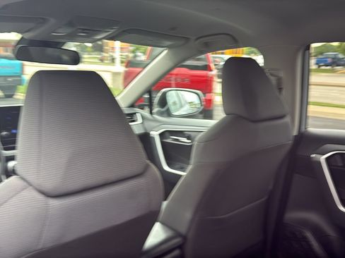 Certified 2025 Toyota RAV4 XLE AWD/4WD image 19