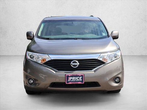 Used 2016 Nissan Quest SV FWD image 2