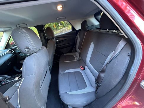 Used 2025 Chevrolet TrailBlazer LT image 22