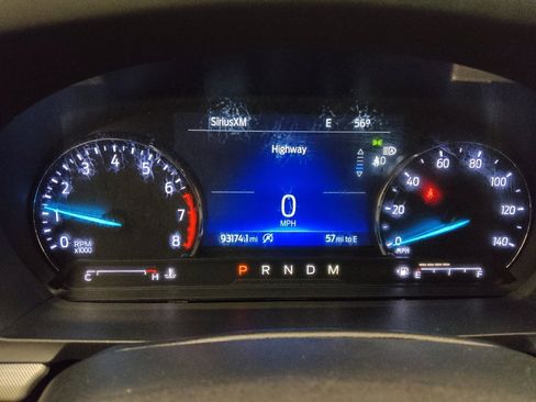 Used 2020 Ford Explorer XLT w/ Equipment Group 202A AWD/4WD image 23