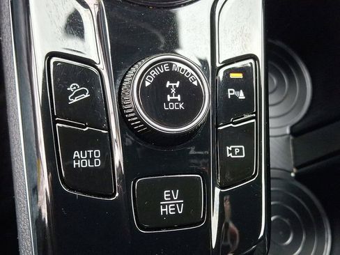 Used 2025 Kia Sportage X-Line image 26