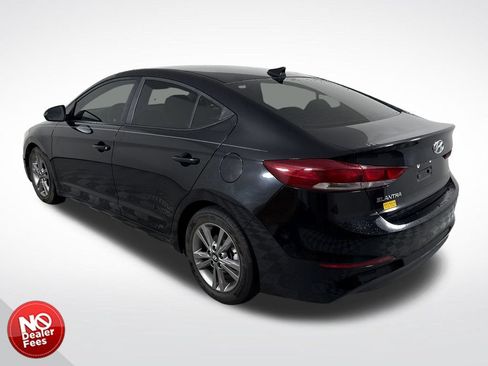 Used 2018 Hyundai Elantra SEL FWD image 6