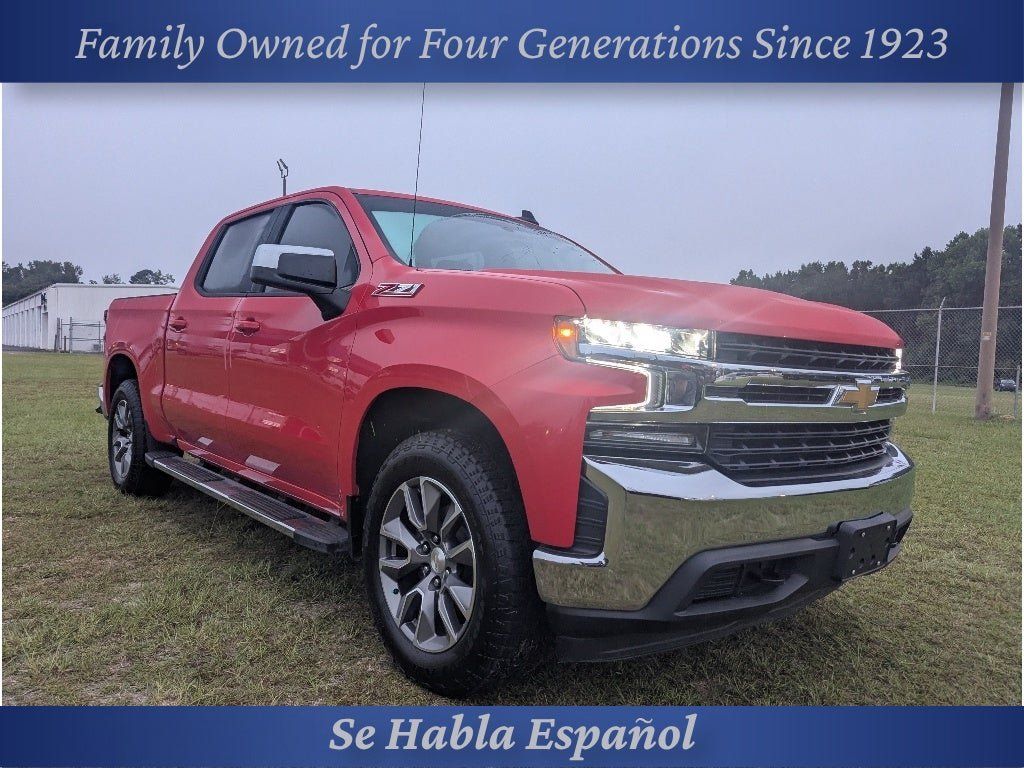 Used 2022 Chevrolet Silverado 1500 LT AWD/4WD image 1