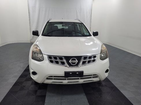 Used 2015 Nissan Rogue S w/ Convenience Package AWD/4WD image 14