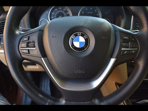 Used 2017 BMW X3 xDrive28i AWD/4WD image 14