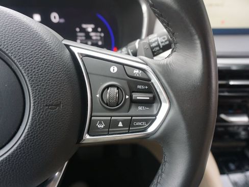 Used 2023 Acura MDX FWD w/ Technology Package image 9