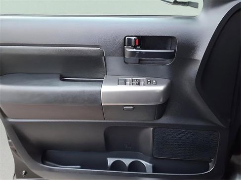 Used 2018 Toyota Sequoia TRD Sport image 11