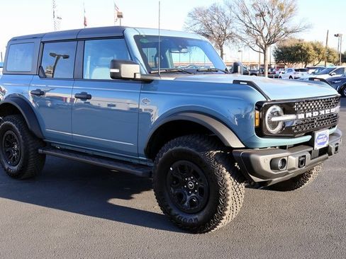 Used 2023 Ford Bronco Wildtrak image 13