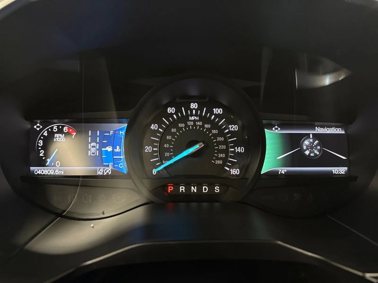 Used 2019 Ford Edge Titanium w/ Equipment Group 301A AWD/4WD image 11