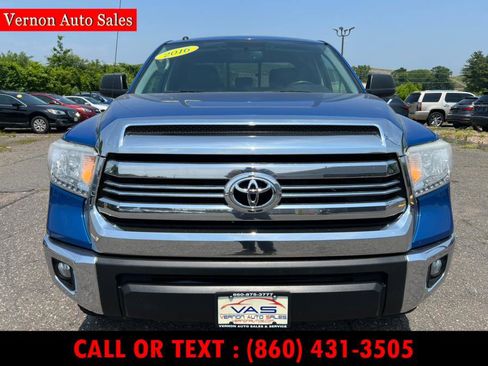 Used 2016 Toyota Tundra SR image 2
