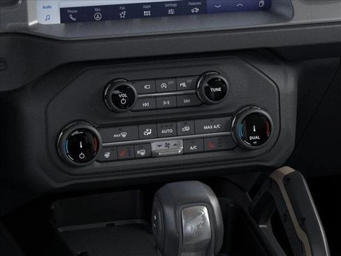 New 2026 Ford Bronco Badlands image 16