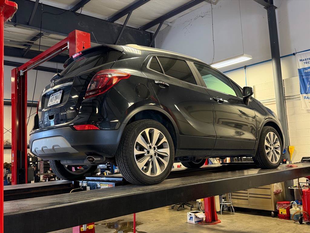 Used 2019 Buick Encore Preferred FWD image 5