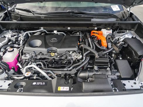 Certified 2023 Toyota RAV4 SE w/ Weather & Moonroof Package image 33