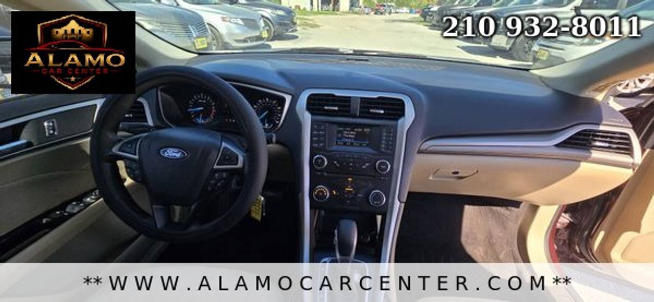 Used 2013 Ford Fusion SE FWD image 17
