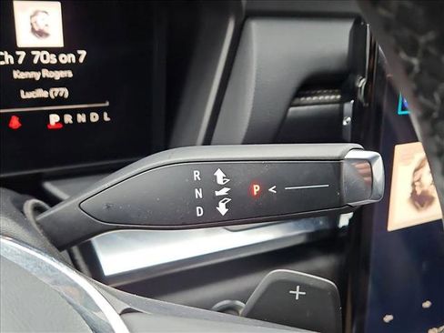 Used 2026 GMC Terrain Elevation w/ Elevation Premium Package image 12