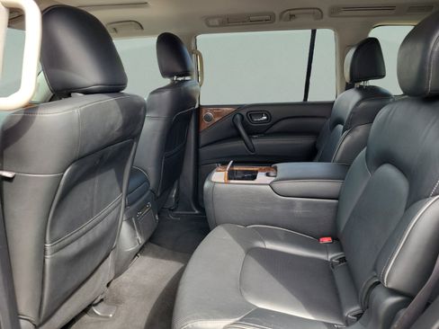 Used 2019 INFINITI QX80 Luxe w/ Proassist Package AWD/4WD image 29