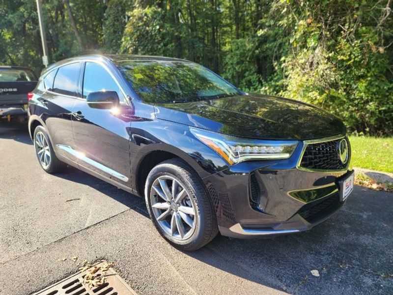 Used 2022 Acura RDX w/ Technology Package image 1