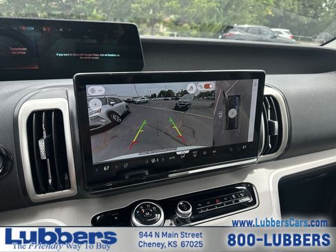 Used 2025 Ford Expedition Active AWD/4WD image 17