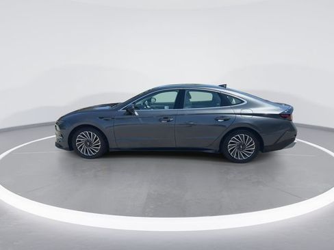 Used 2024 Hyundai Sonata Limited FWD image 5