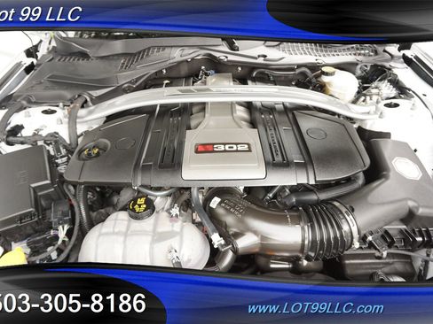 Used 2018 Ford Mustang GT w/ Equipment Group 301A image 18