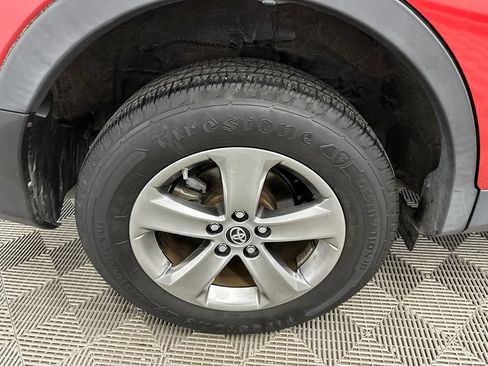 Used 2015 Toyota RAV4 XLE FWD image 17