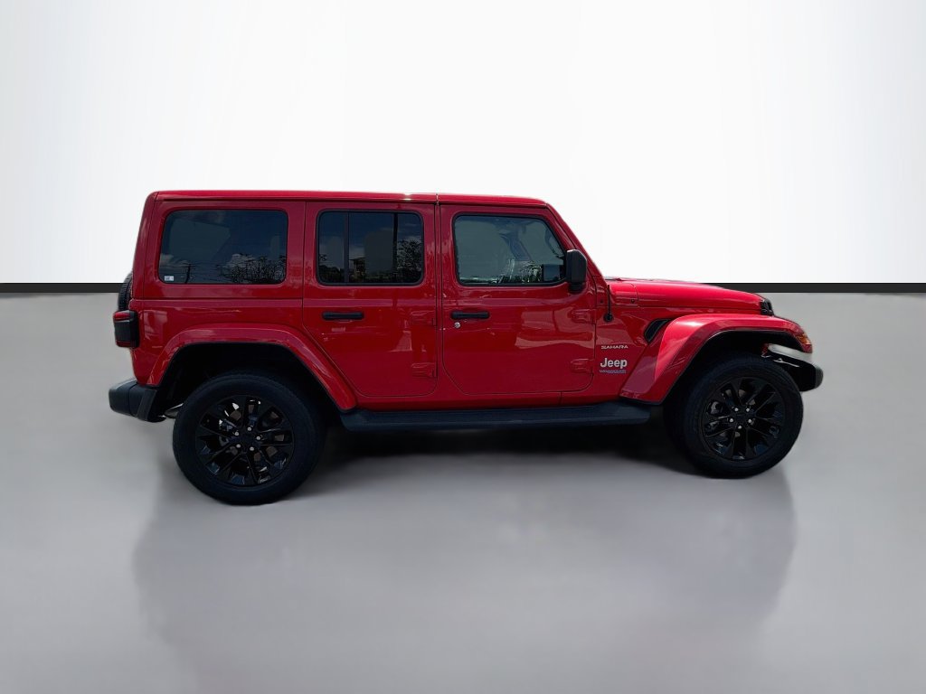 Used 2021 Jeep Wrangler Unlimited Sahara w/ Cold Weather Group AWD/4WD image 4